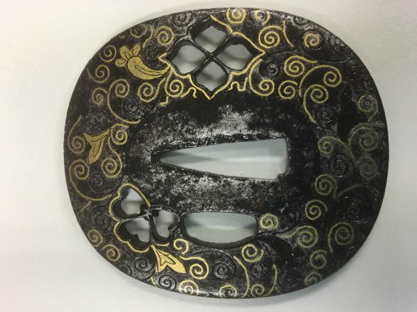 刀の鍔